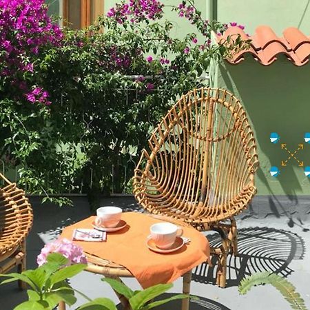 Casa Vacanze Zarinu Orgosolo Kültér fotó
