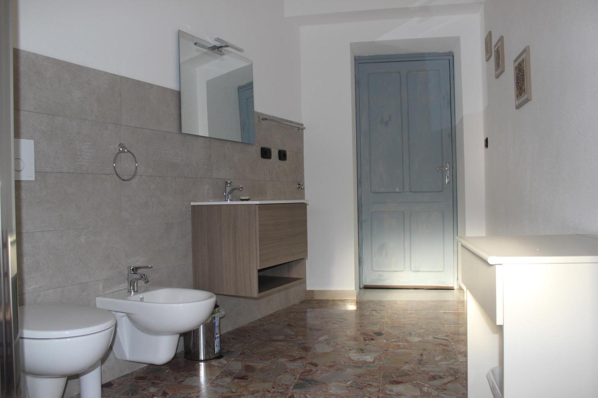 Casa Vacanze Zarinu Orgosolo Kültér fotó