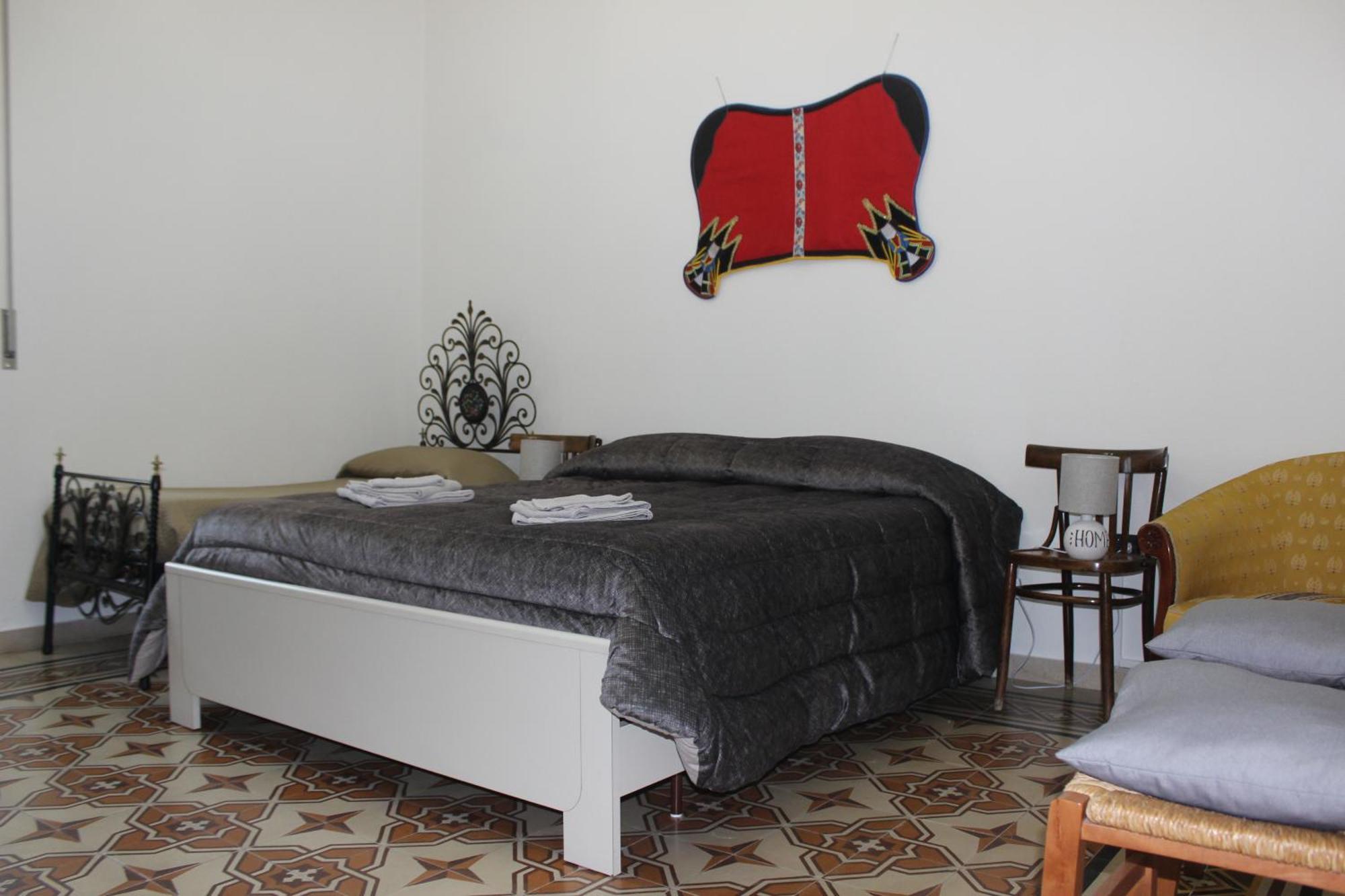 Casa Vacanze Zarinu Orgosolo Kültér fotó